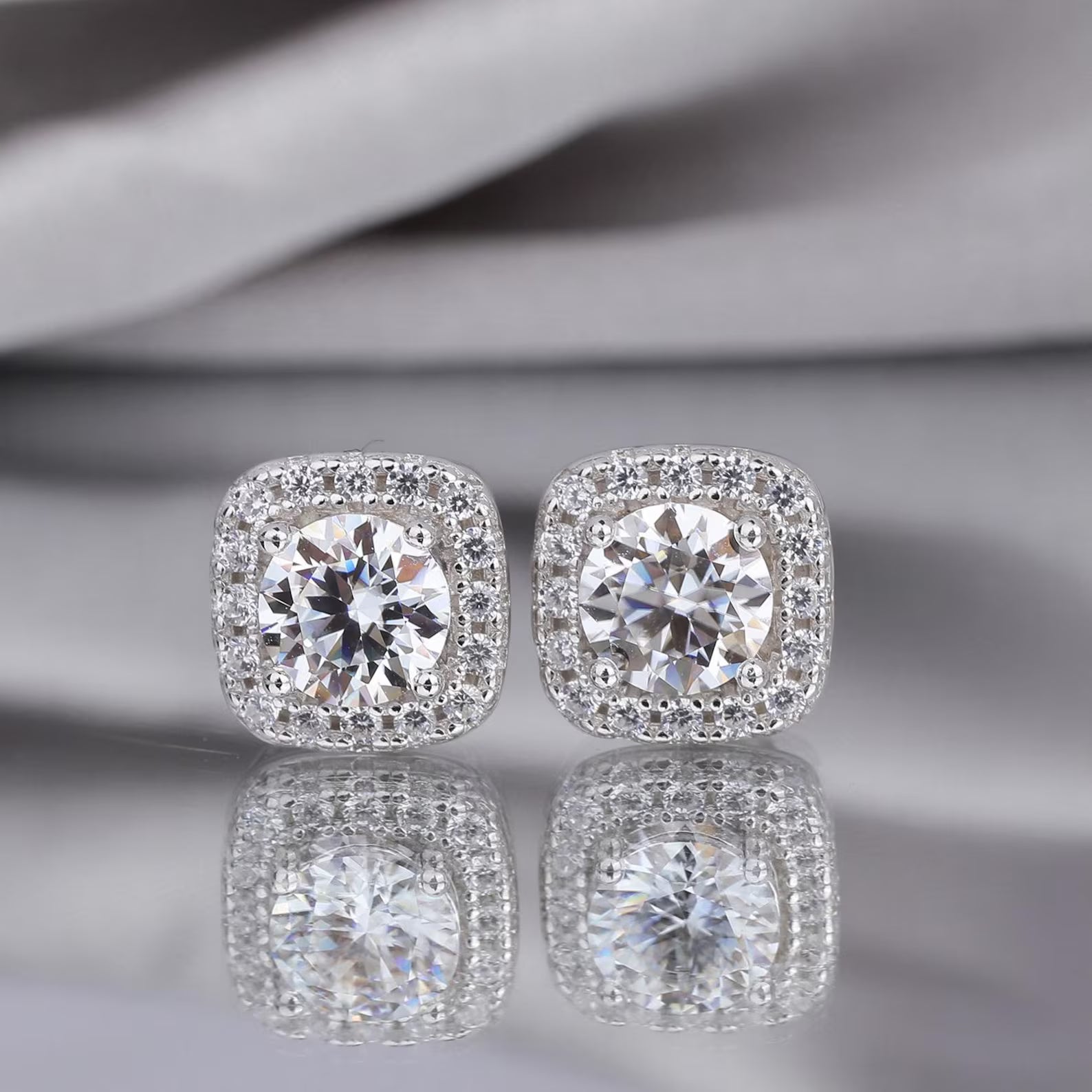 Afrodite Earrings™